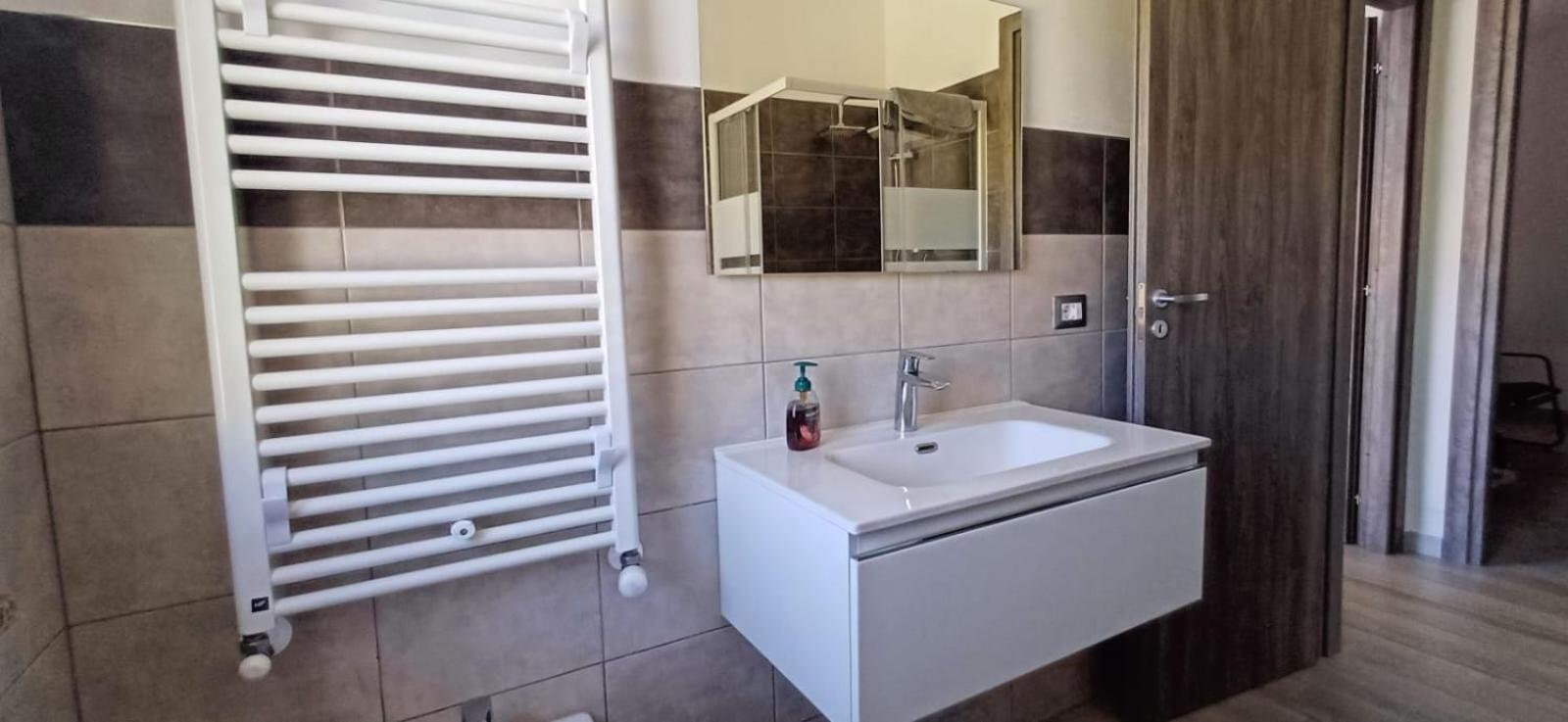 New Alfieri Apartment Càbras Dış mekan fotoğraf